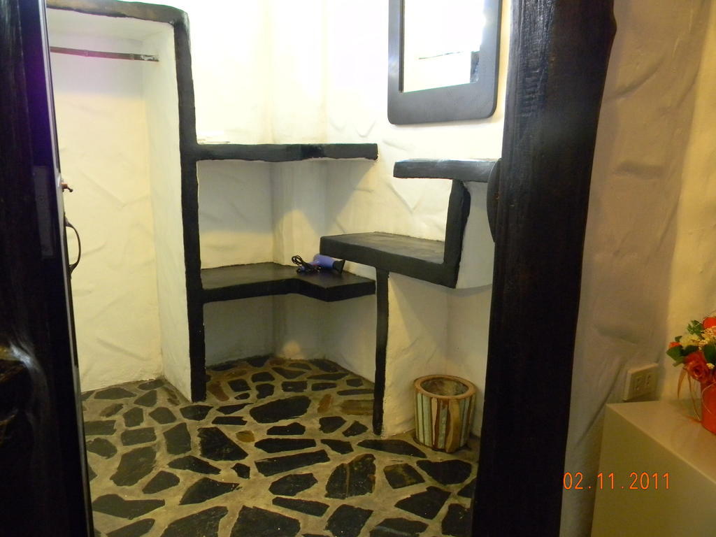 Hotel Baan Pong Tara Suan Phueng Pokój zdjęcie