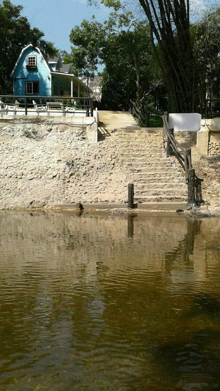 Hotel Baan Pong Tara Suan Phueng Zewnętrze zdjęcie
